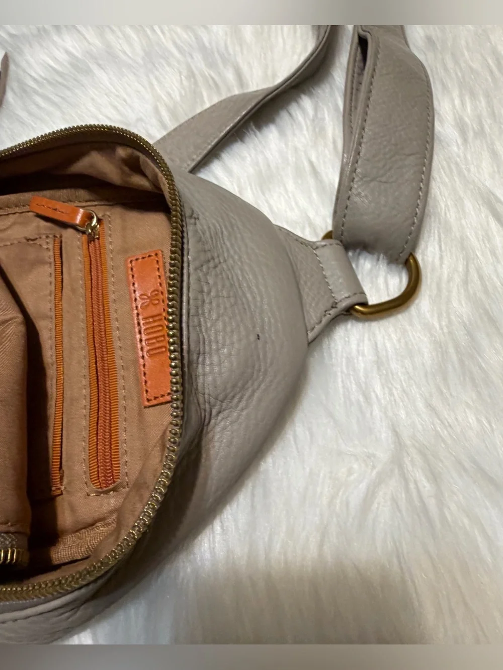 HOBO Fern Sling Taupe Pebbled Leather Crossbody - Picture 11 of 13